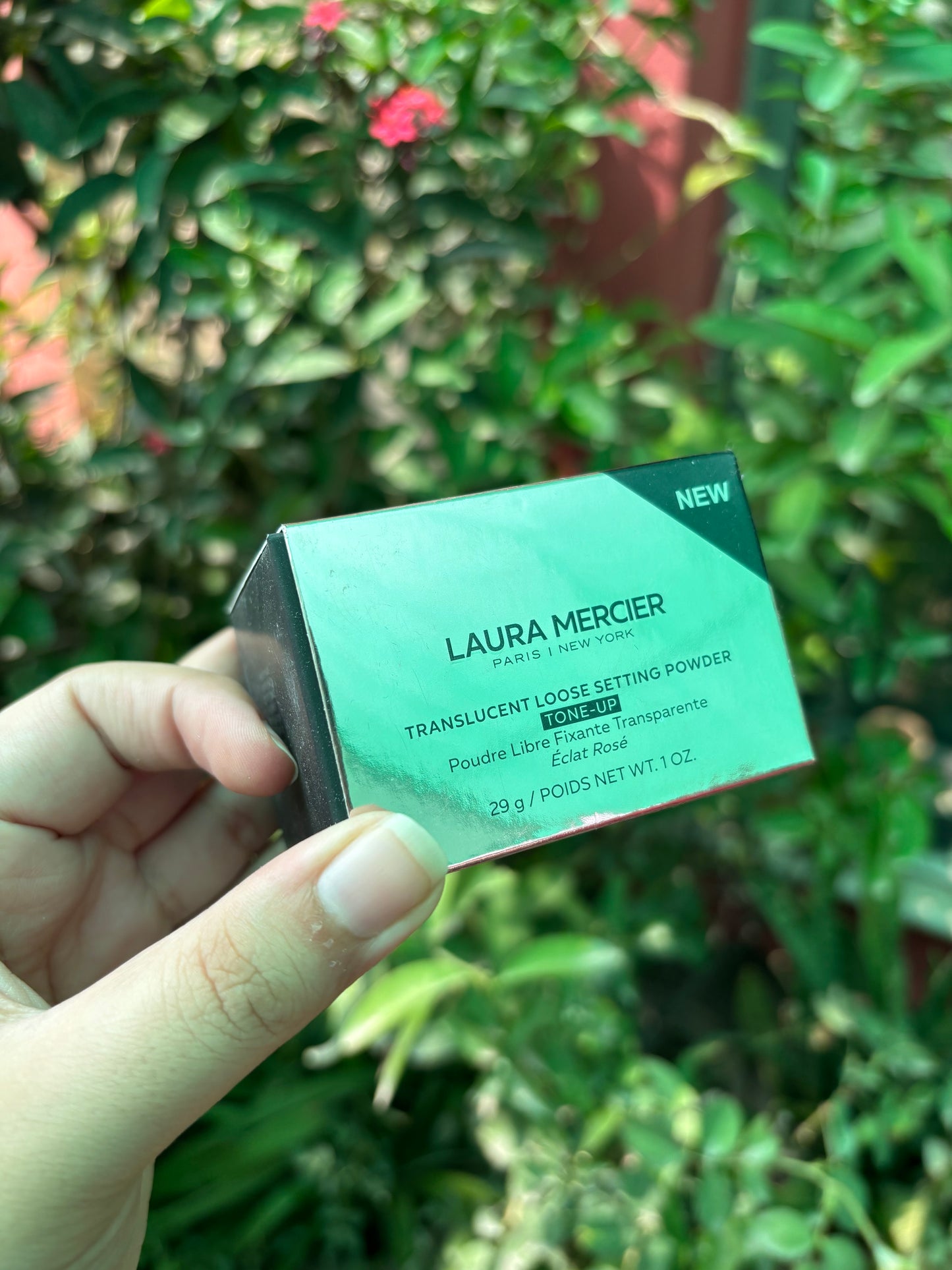 Laura Mercier Tone Up Powder