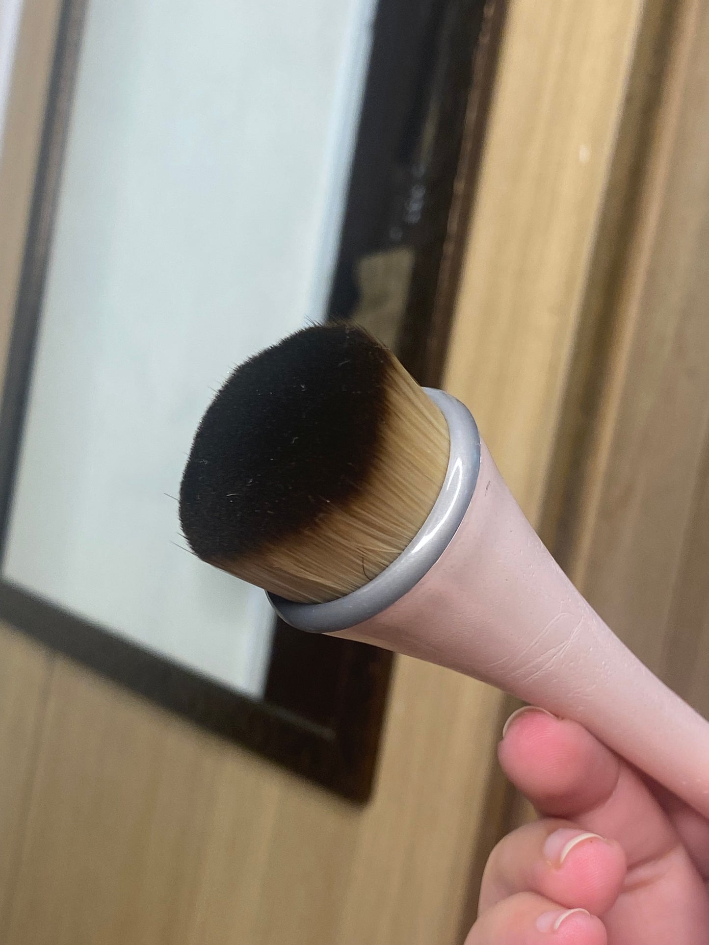 Ecotools Buffing Makeup Brush