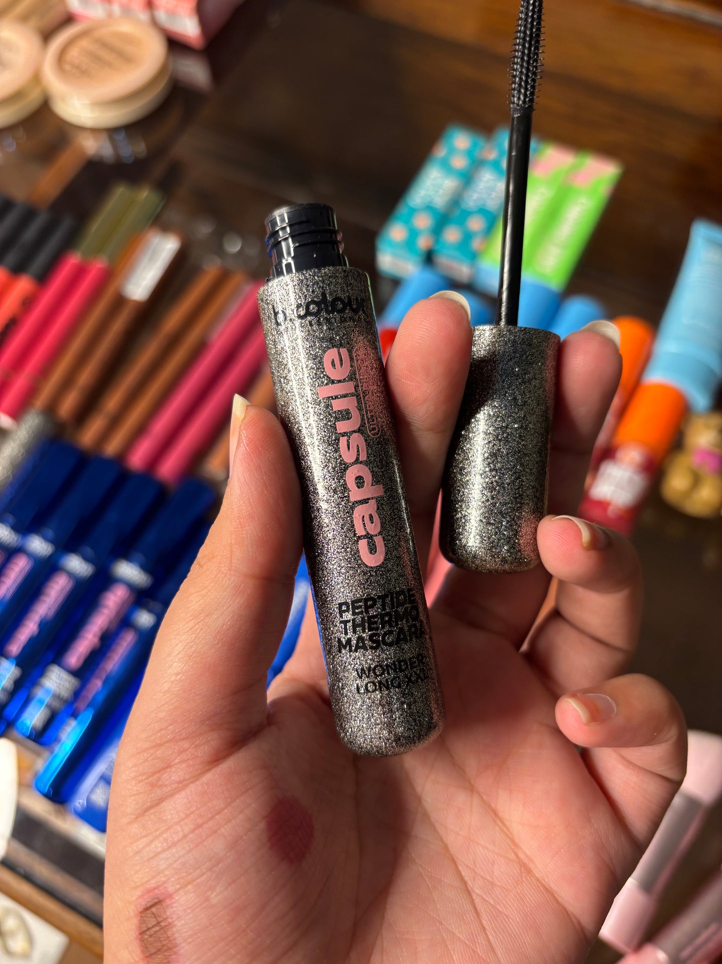 b.colour capsule peptide thermo mascara
