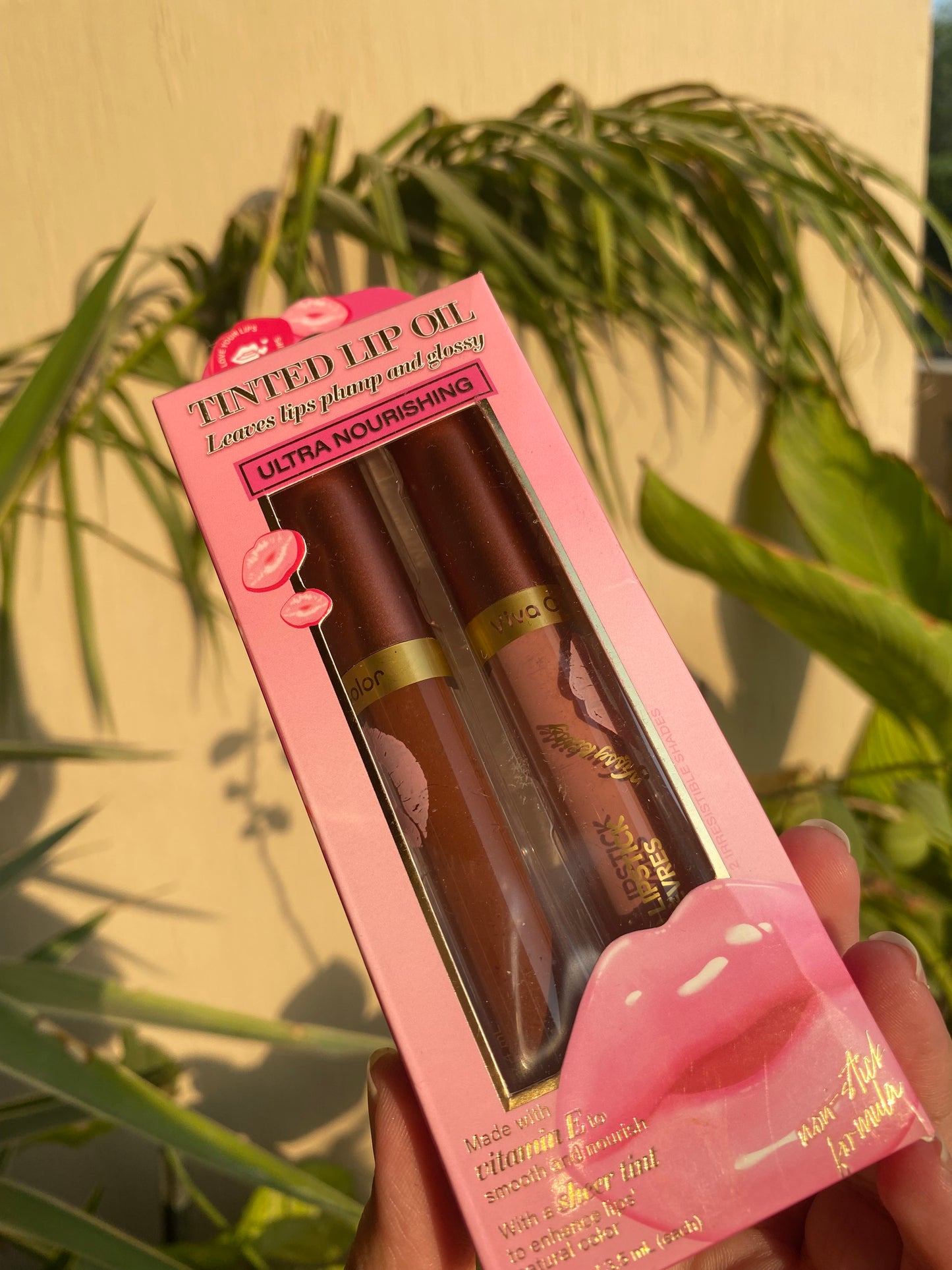 Pack of Tinted Lip Oil Duo So Kissable Lip Gloss