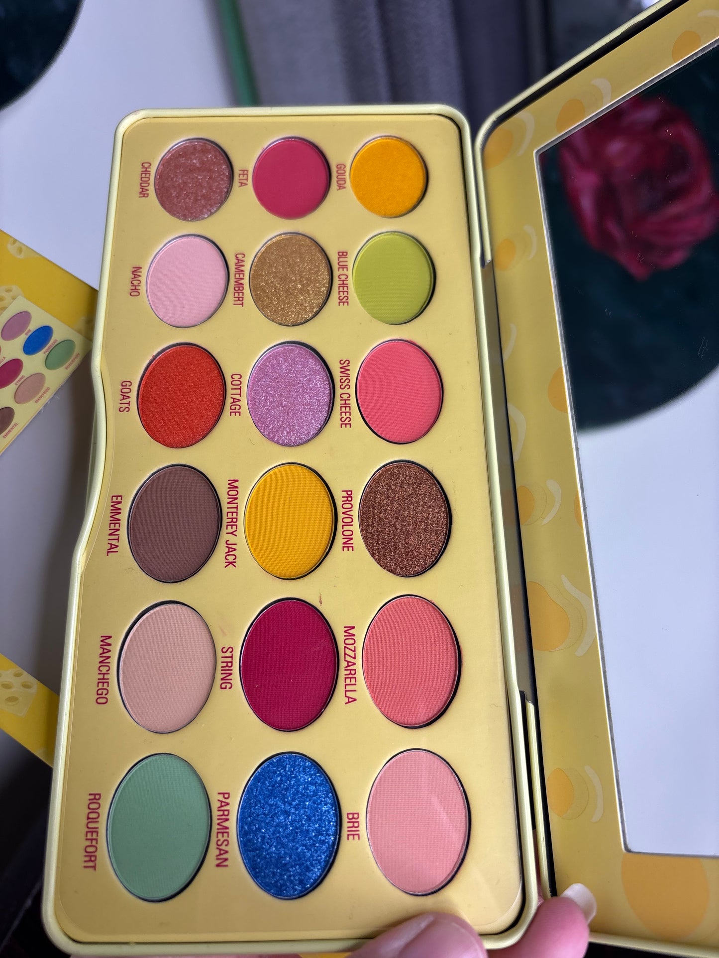 Revolution The Big Cheese Eyeshadow Palette