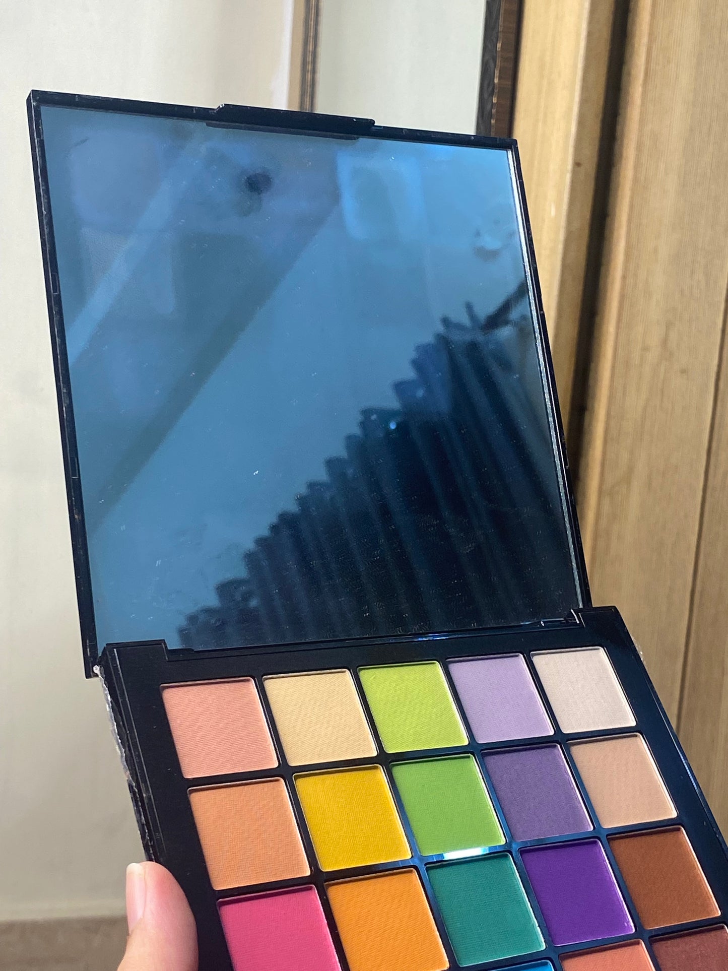 Marble Cover Colourful Eyeshadow Palette