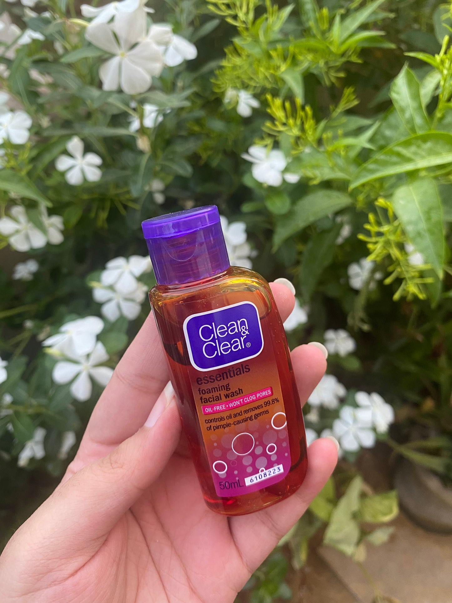 Clean & Clear Foaming Facial Wash