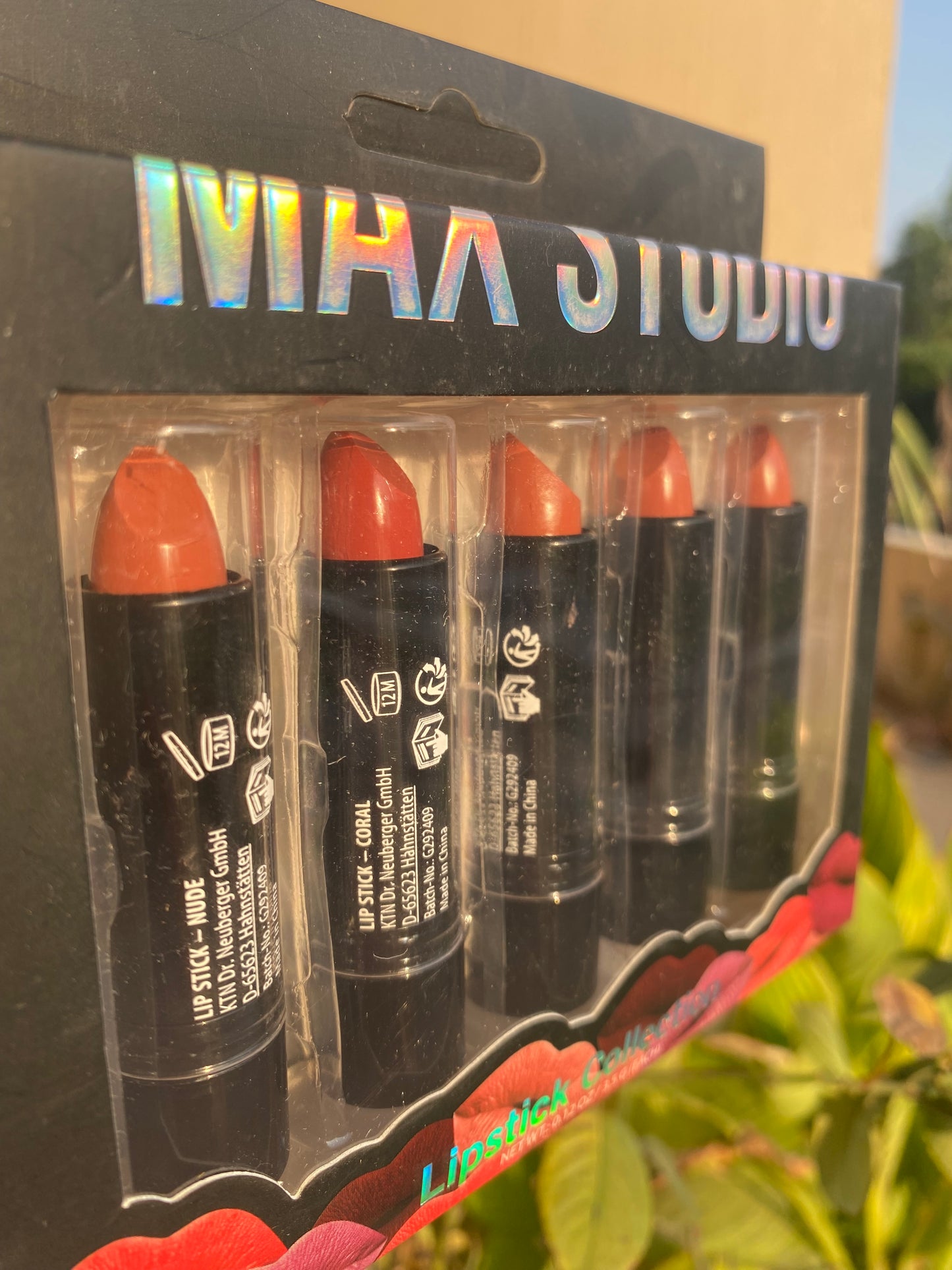Max Studio Set of 5 Bullet Lipsticks Cream Formula
