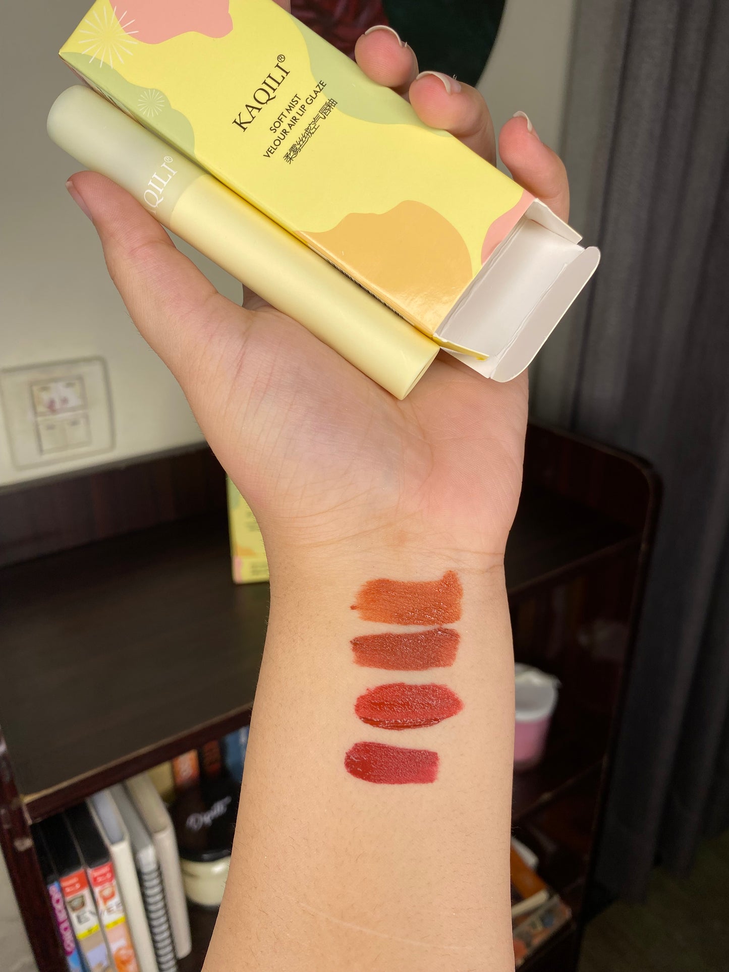 Kaqili Soft Mist Lip Glaze