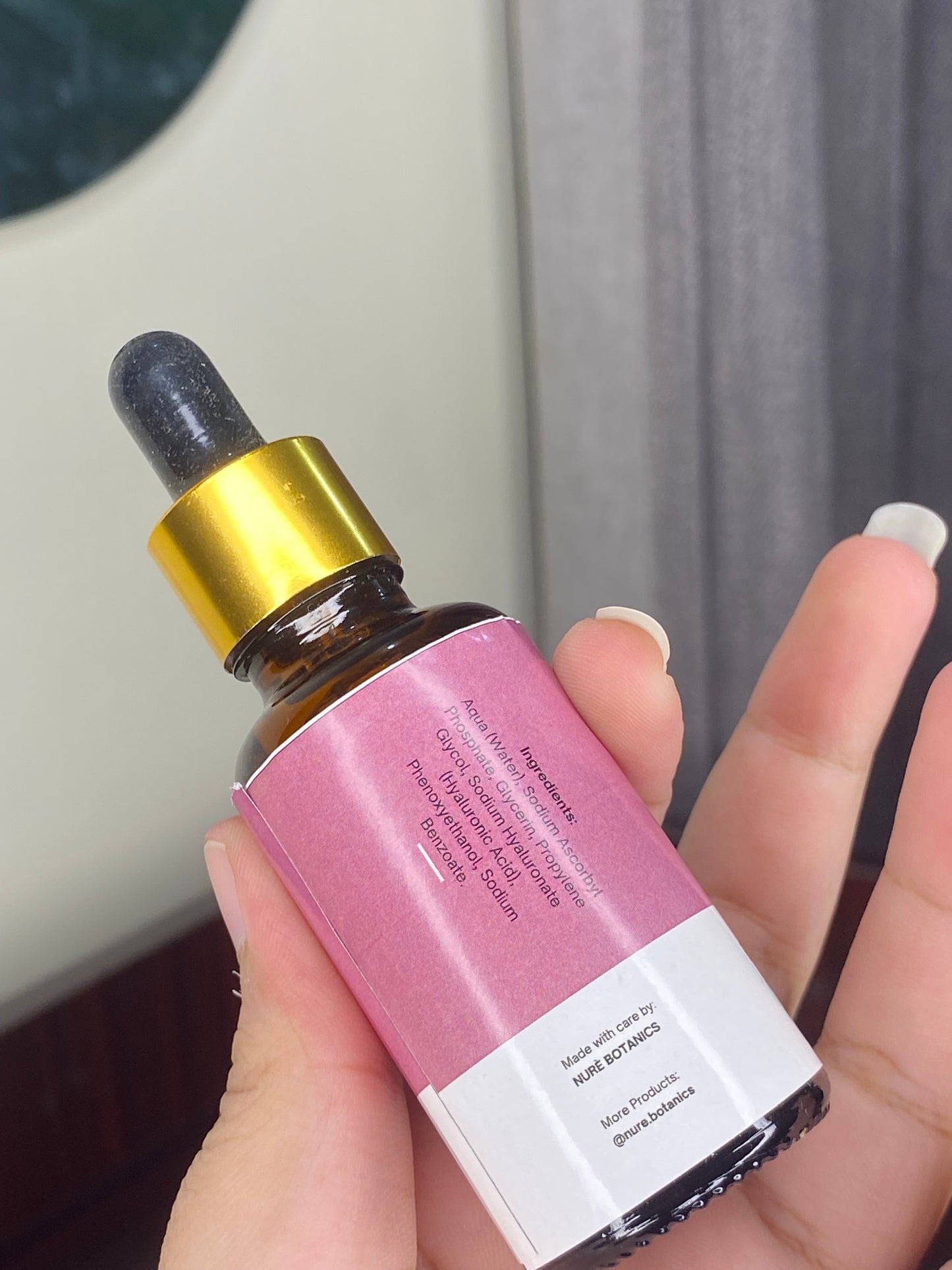 Nure Botanics Brightening and Hydrating Serum with Vitamin C and Hyaluronic Acid