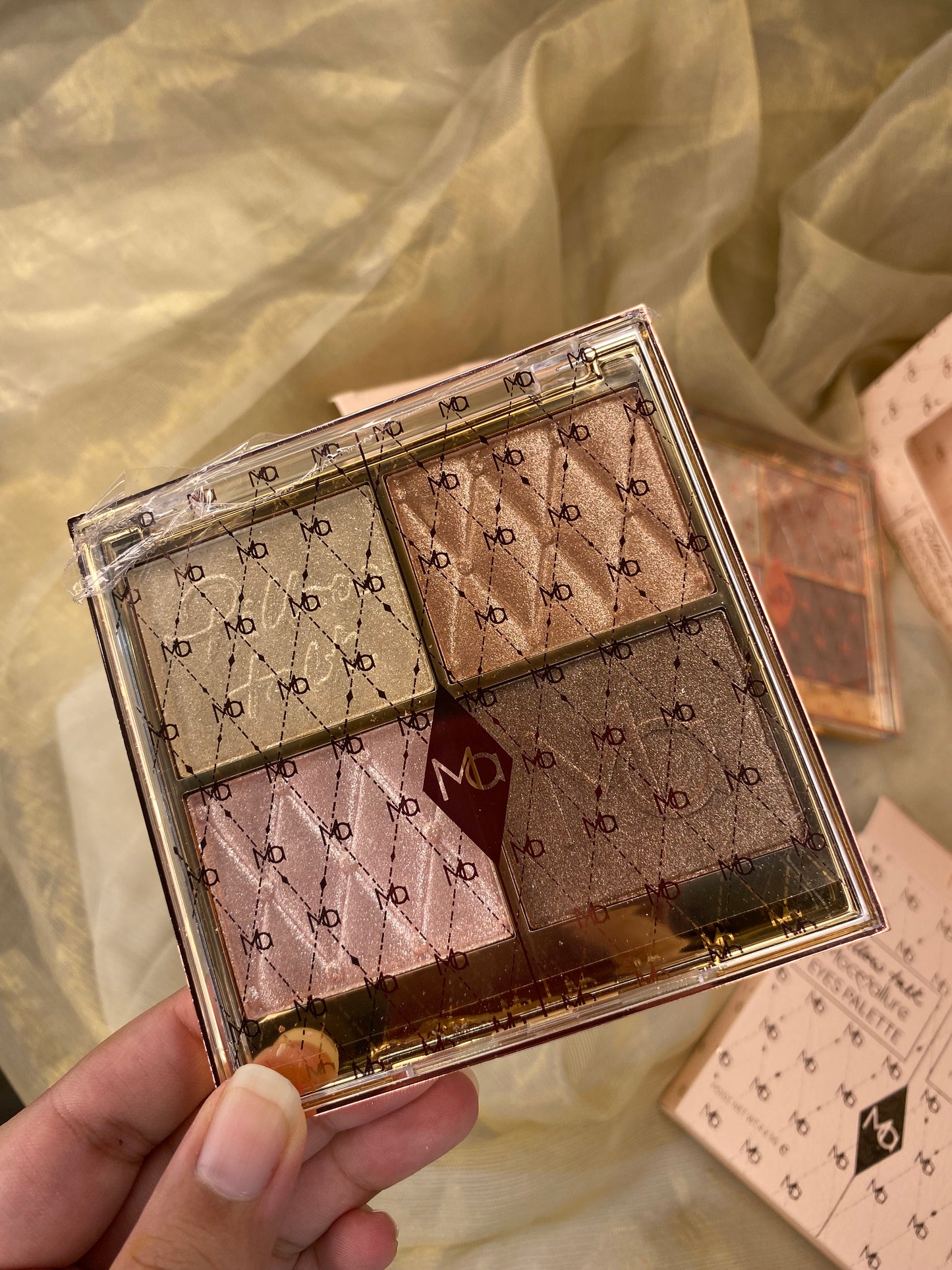 Moccalure Pillow Talk Highlight+Glow for Face, Eyes and Cheeks