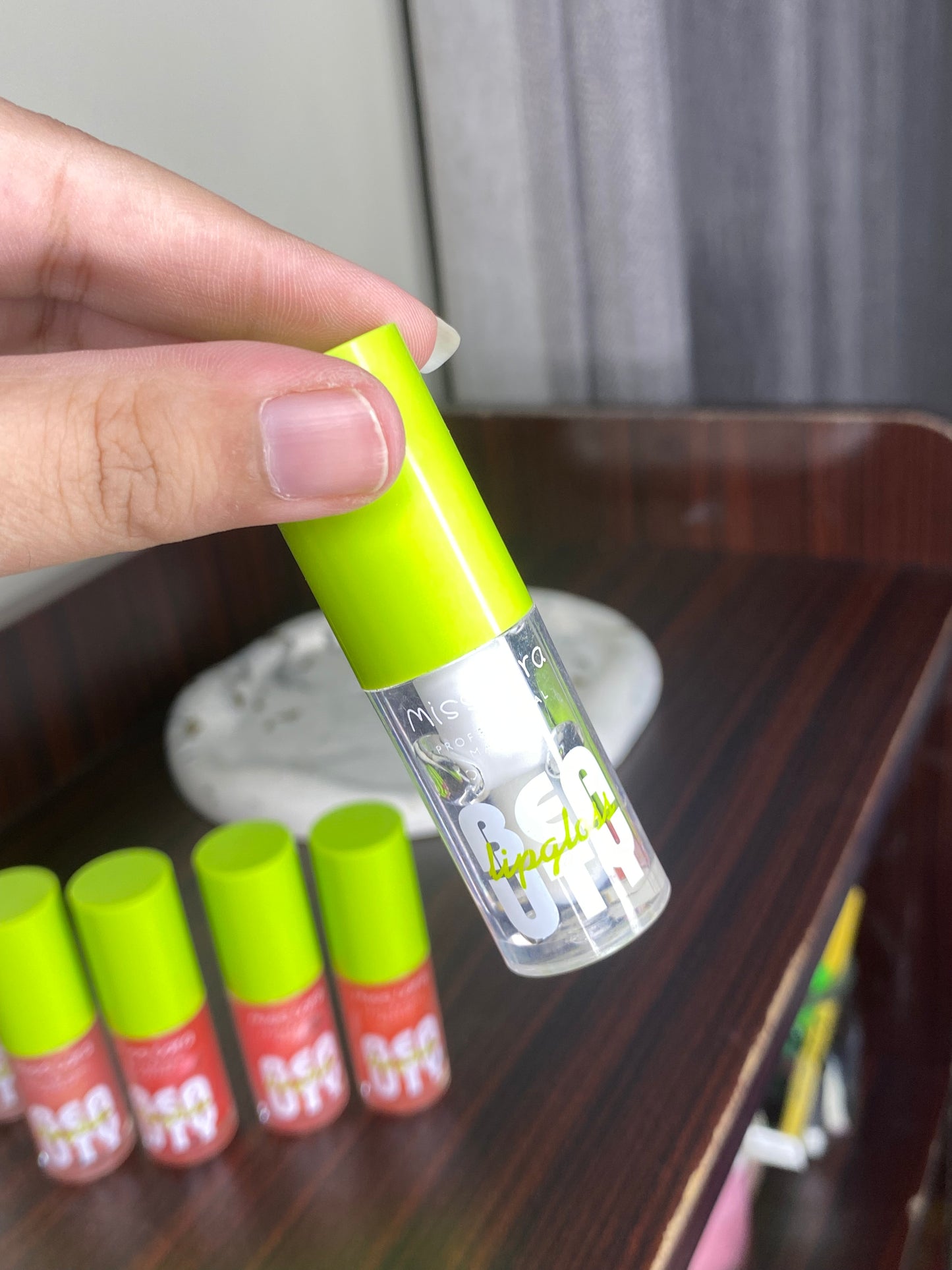 Miss Lara Beauty Lip Gloss