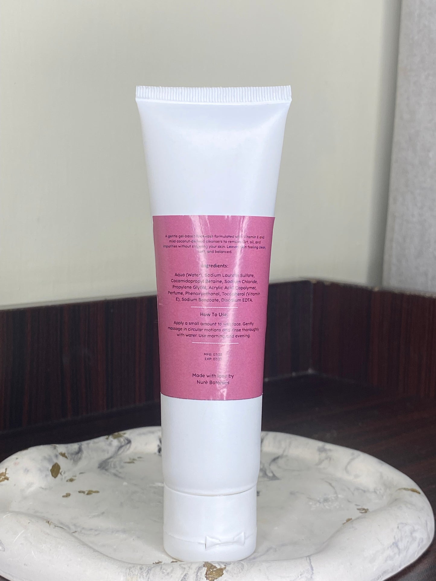 Nure Botanics Pure Dew Cleanser