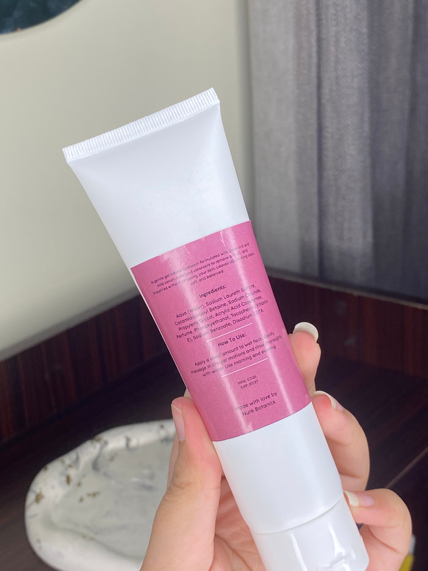 Nure Botanics Pure Dew Cleanser