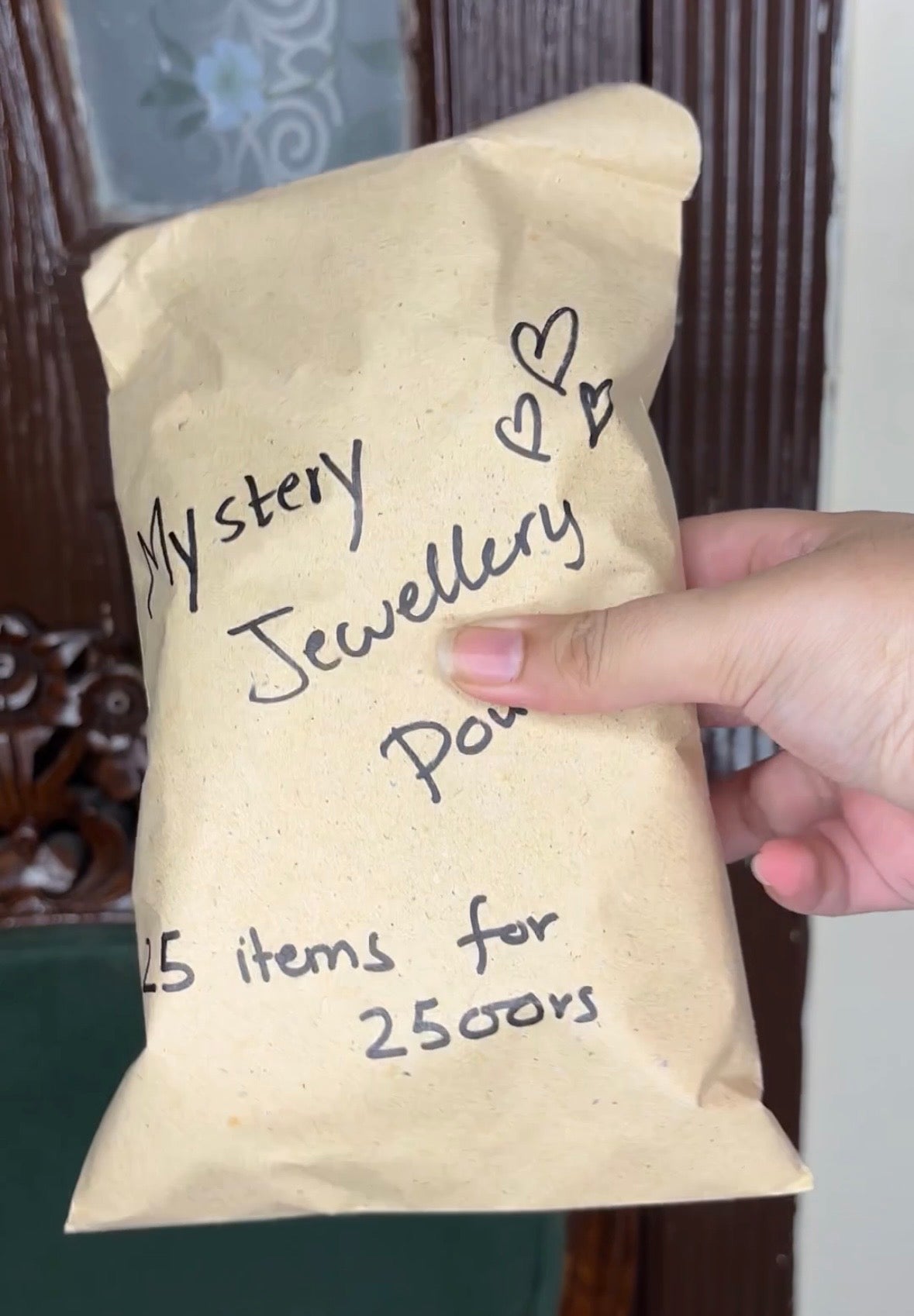 Mystery Jewellery Pouch (25 items)