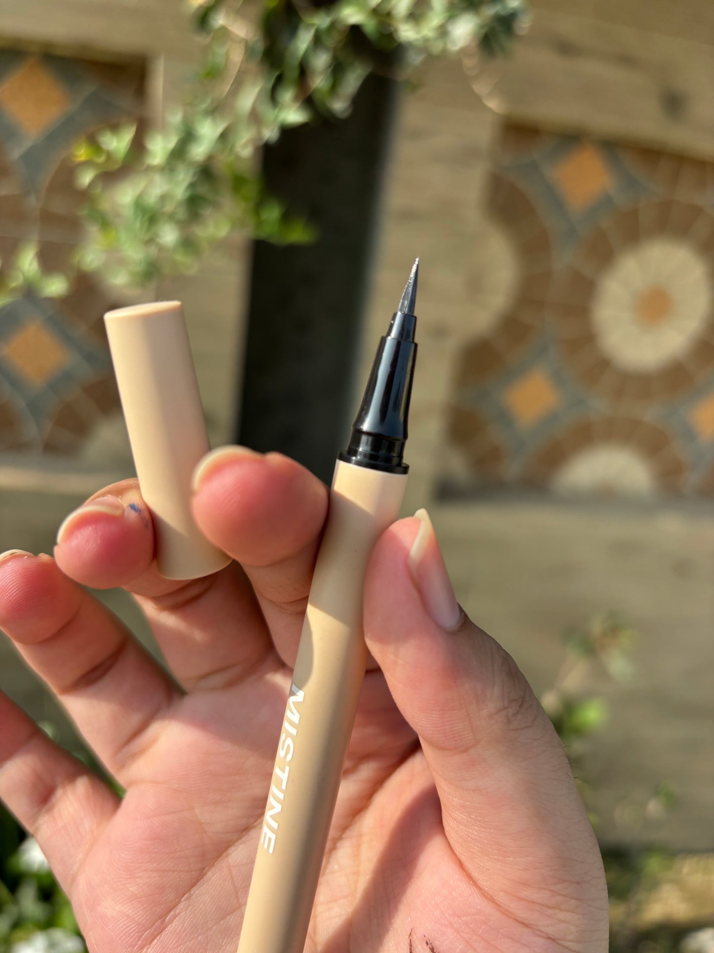 Brown Marker / Pen Precise Eyeliner