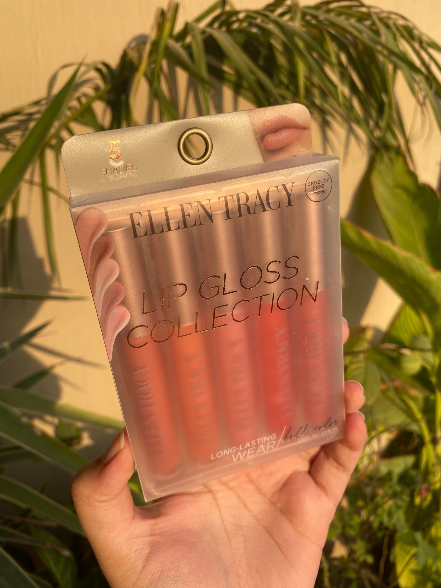 Ellen Tracy Lip Gloss Collection Pack of 5 Lip Products