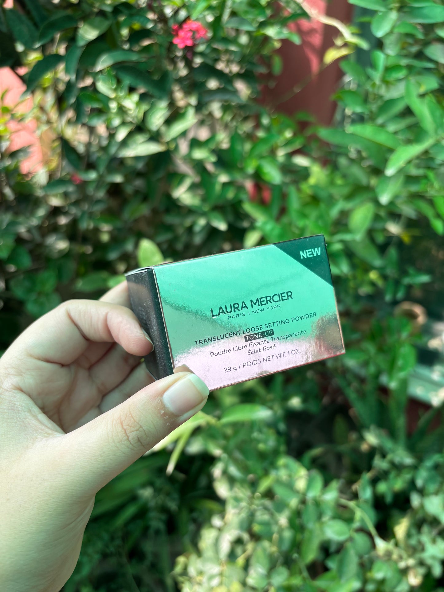 Laura Mercier Tone Up Powder