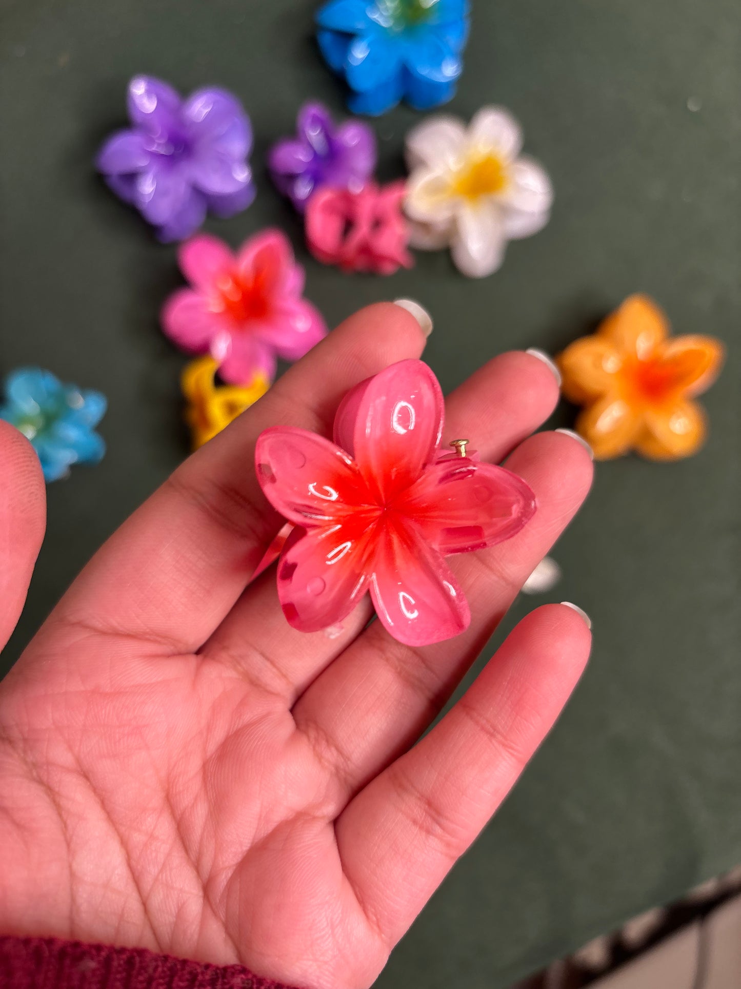 Flower Claw Clip — Hair Catcher