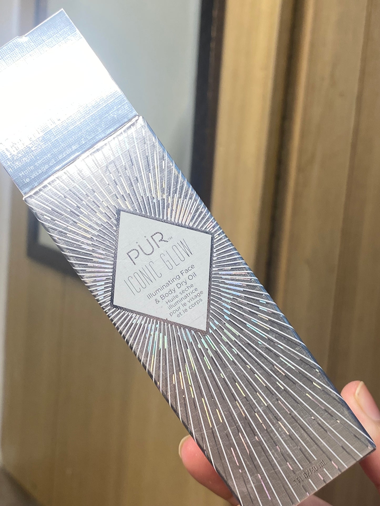 PUR Iconic Glow Illuminating Face & Body Dry Oil