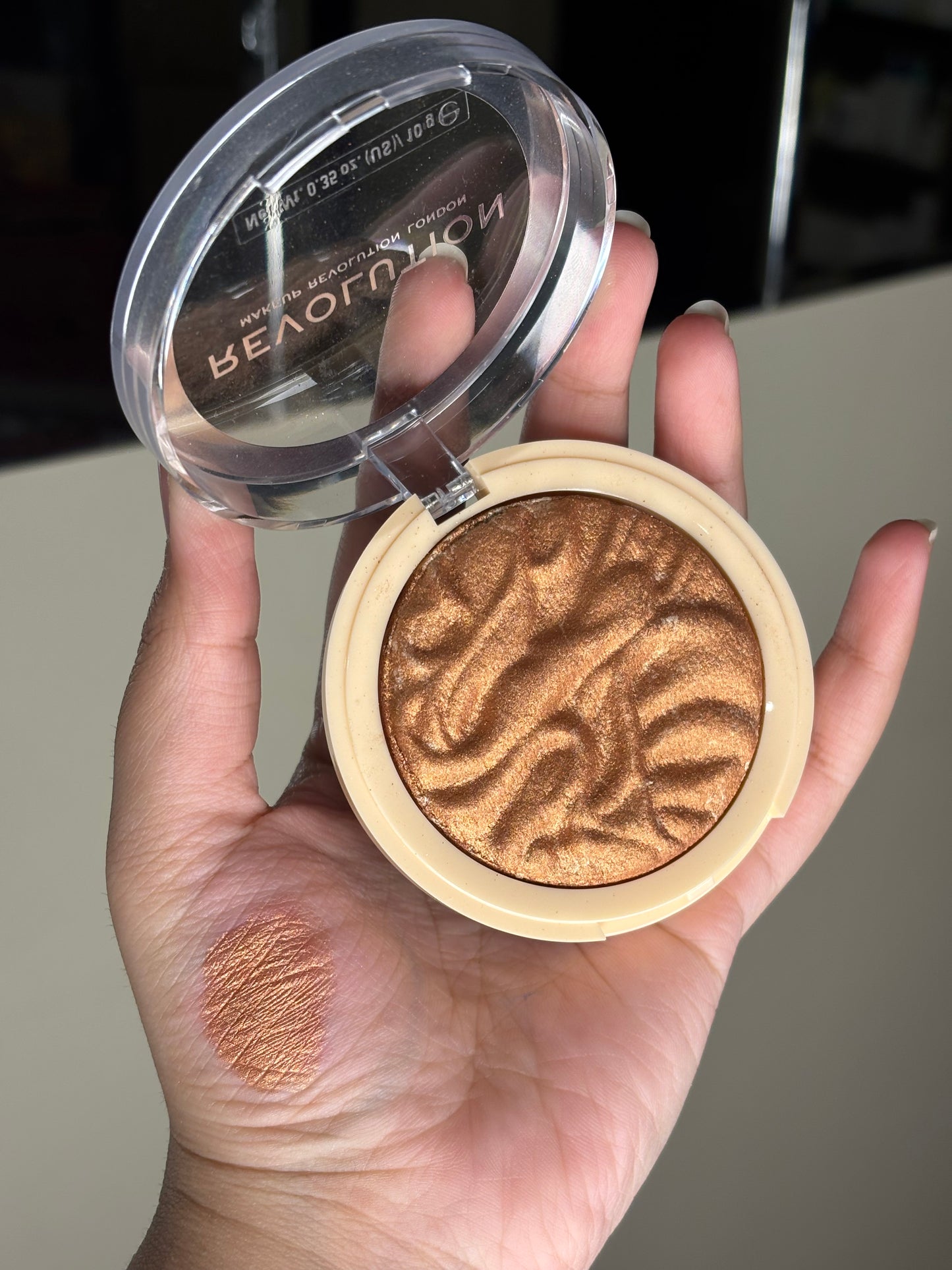 Revolution Highlighter Reloaded Time to Shine