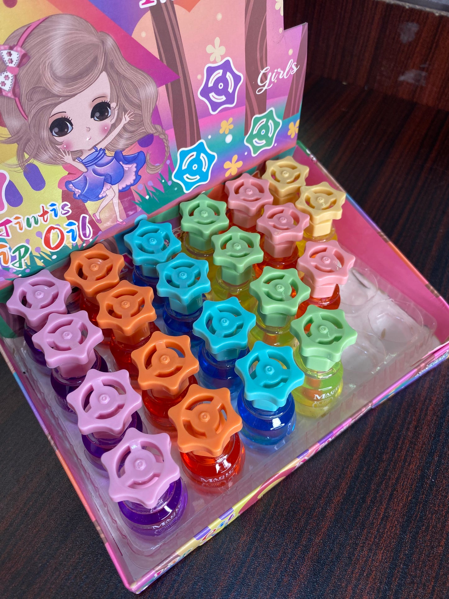 Magic Lip Oil Start Shaped Cap