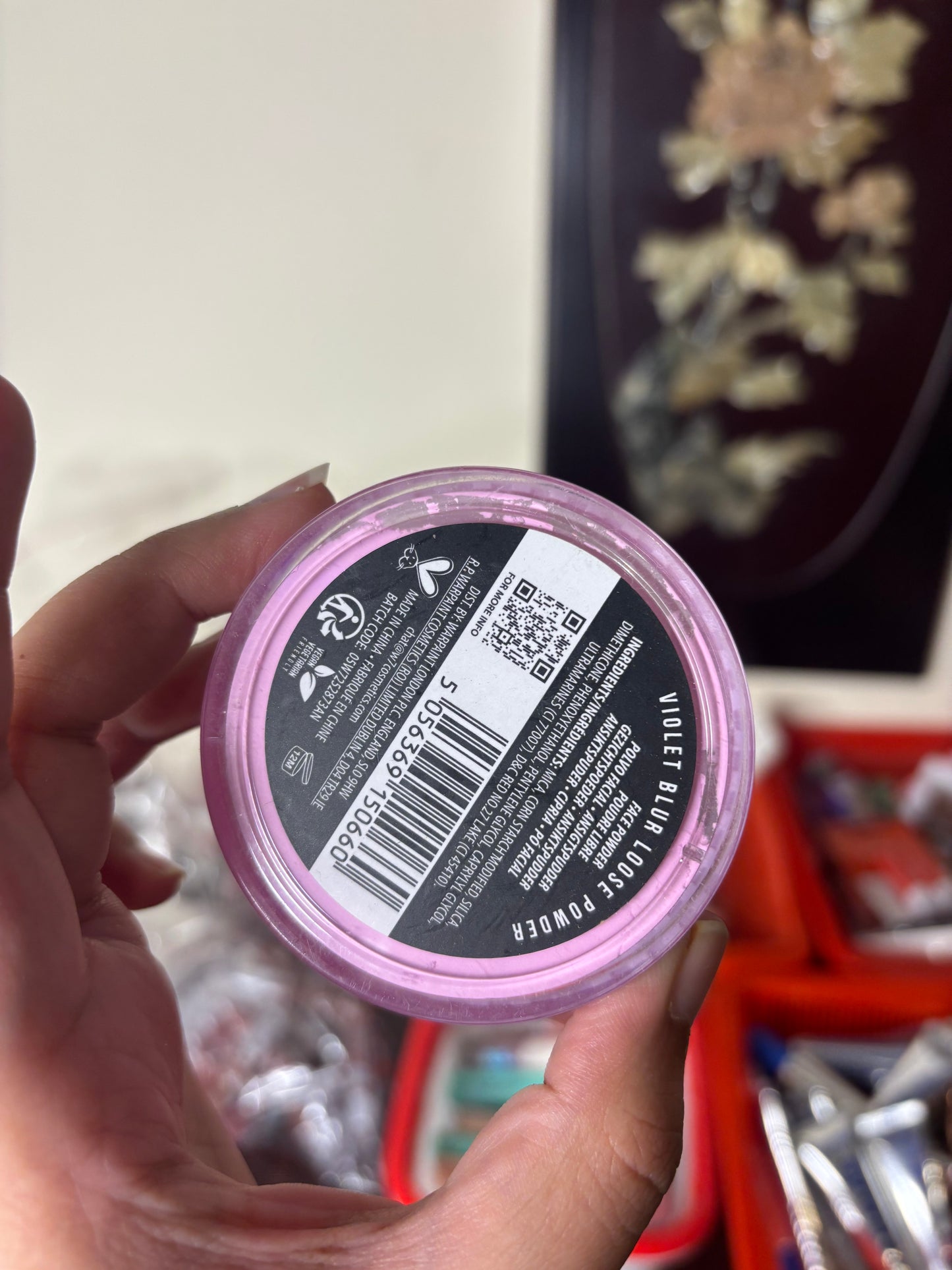 W7 Violet Blur Loose Powder