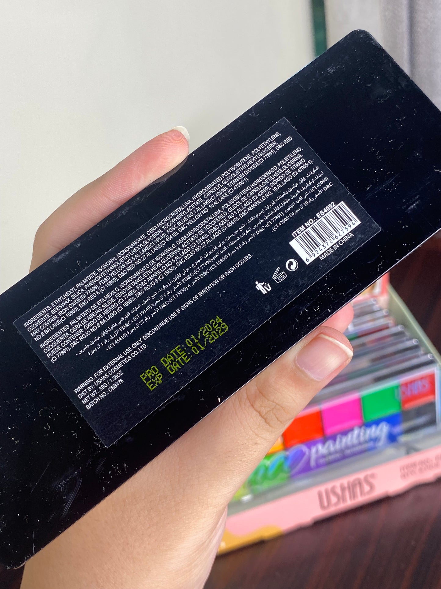 Ushas Face Painting Kit