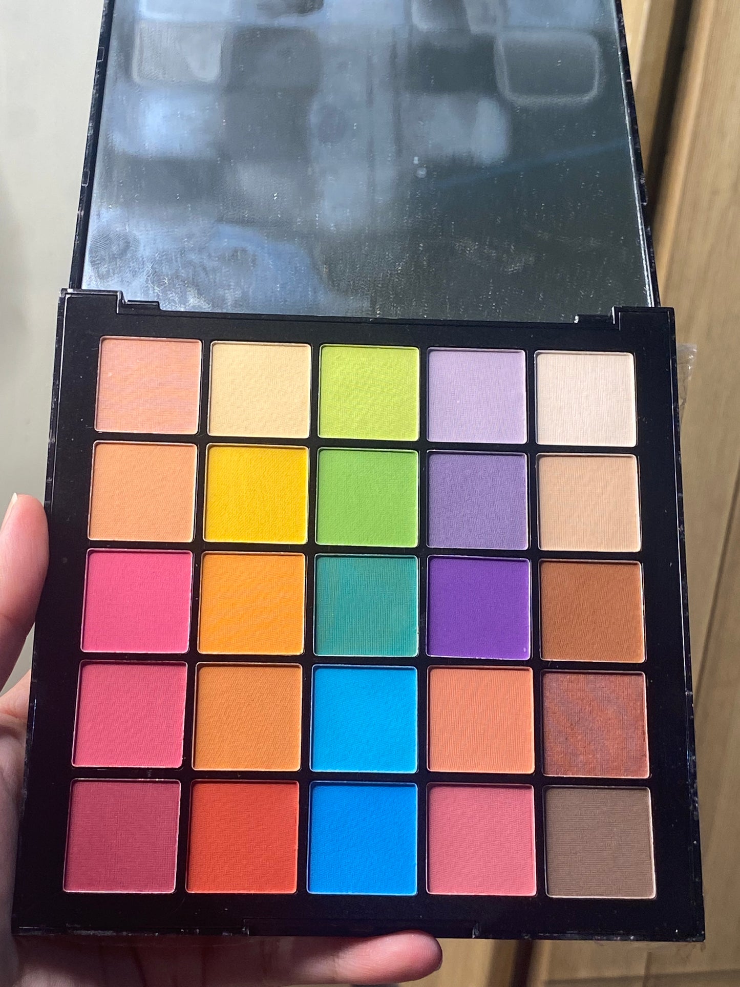 Marble Cover Colourful Eyeshadow Palette
