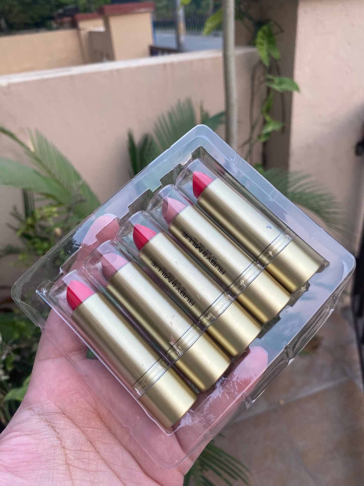 Beauty Concepts Lipstick Set Satin Finish 5 Piece Set Bullet Lipsticks Cream