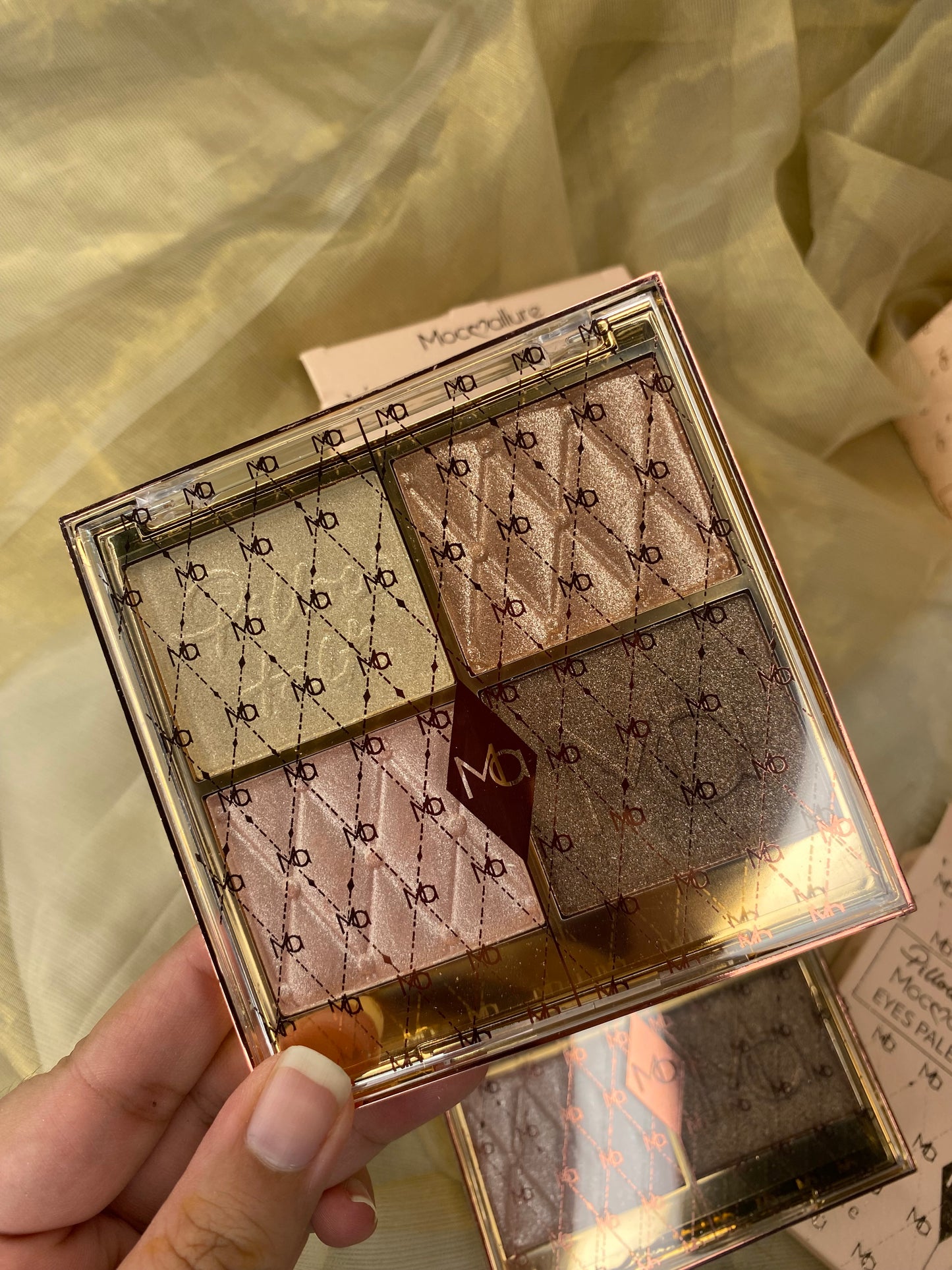 Moccalure Pillow Talk Highlight+Glow for Face, Eyes and Cheeks