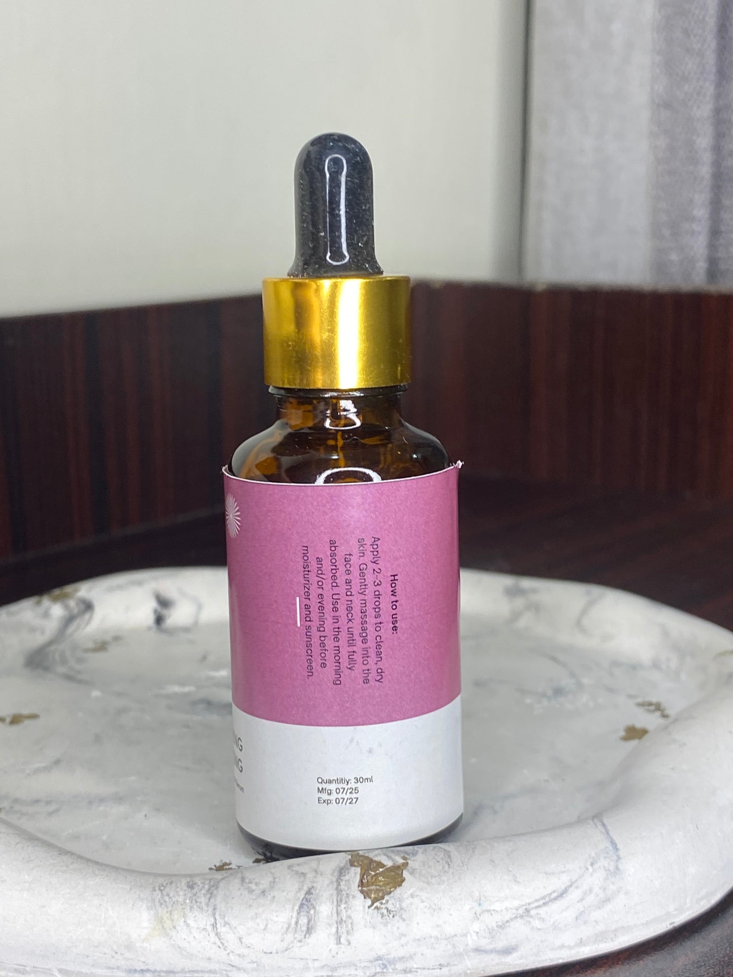 Nure Botanics Brightening and Hydrating Serum with Vitamin C and Hyaluronic Acid