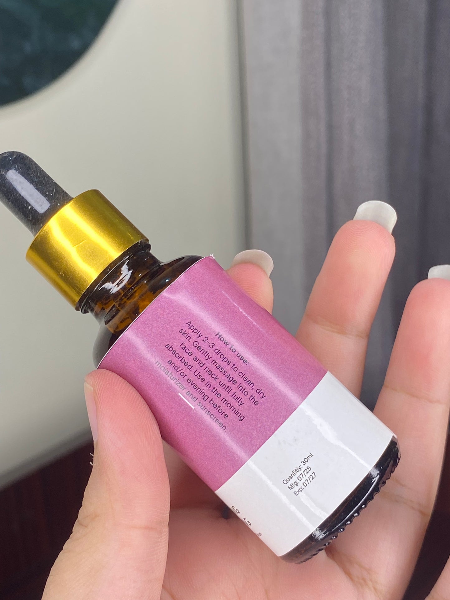 Nure Botanics Brightening and Hydrating Serum with Vitamin C and Hyaluronic Acid