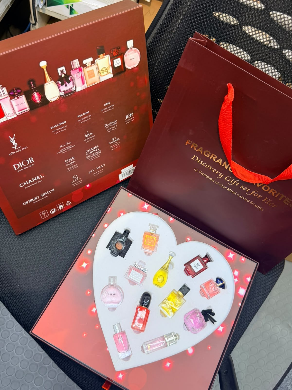 Fragrance Discovery Set for her ( 12 Scents)