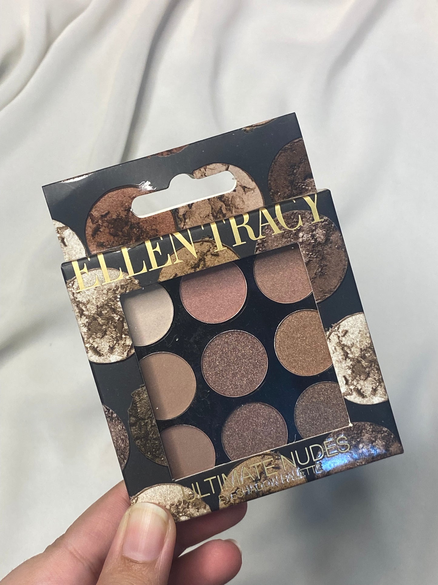 Ellen Tracy Ultimate Nudes Eyeshadow Palette