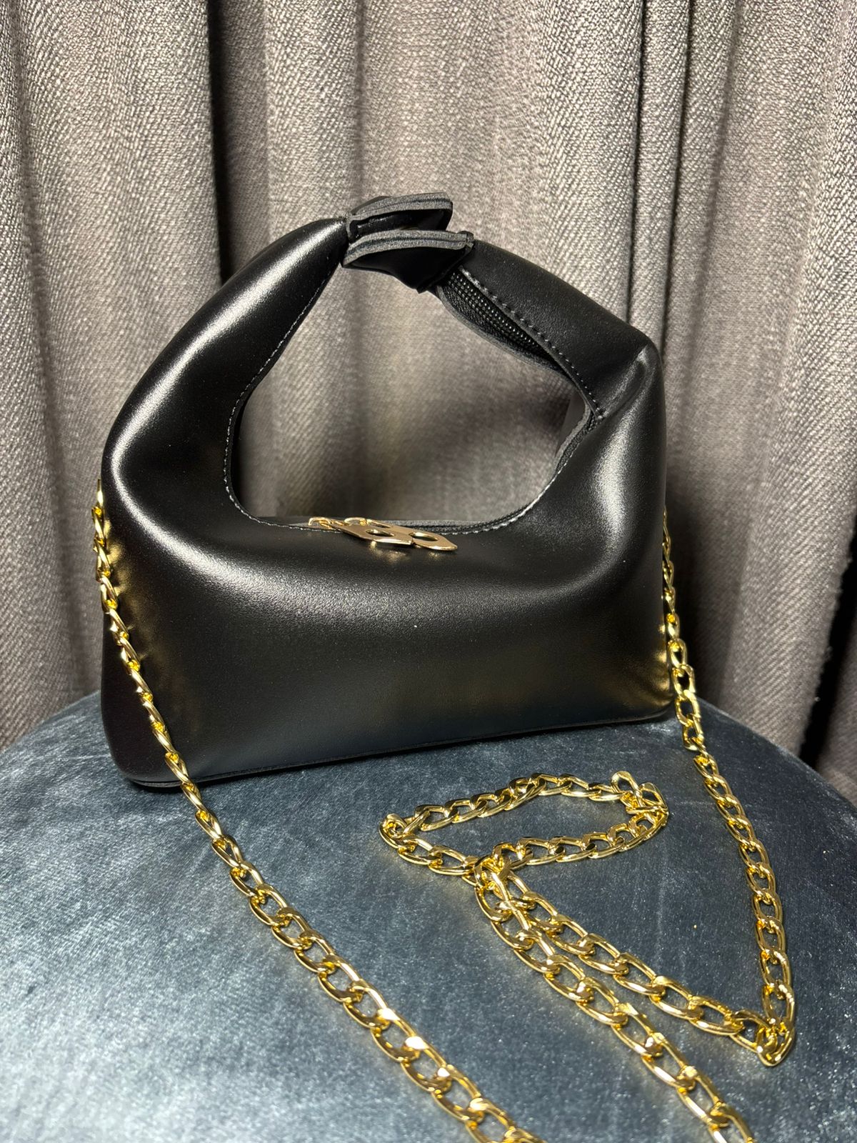 Trendy Unique Ladies Hand Bag