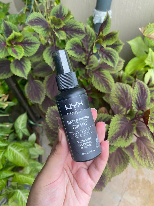 Nyx Matte Finish Setting Spray