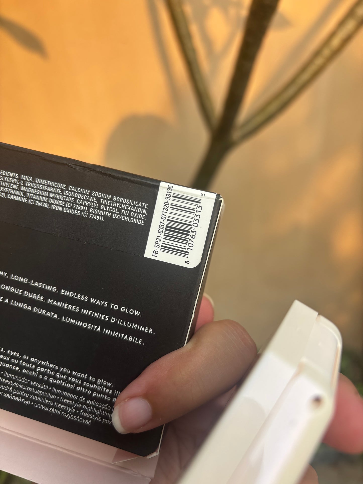 Fenty Beauty by Rihanna Killawatt Freestyle Highlighter Shade Wattabrt