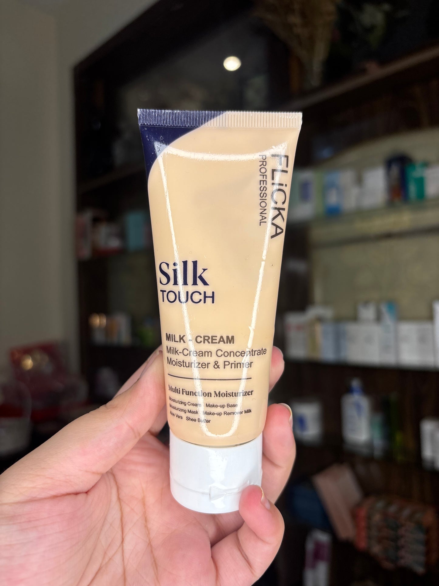 Flicka Silk Touch Moisturiser & Primer
