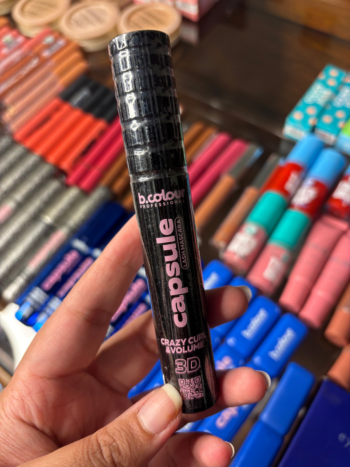 b.colour capsule crazy curl & volume 3d mascara