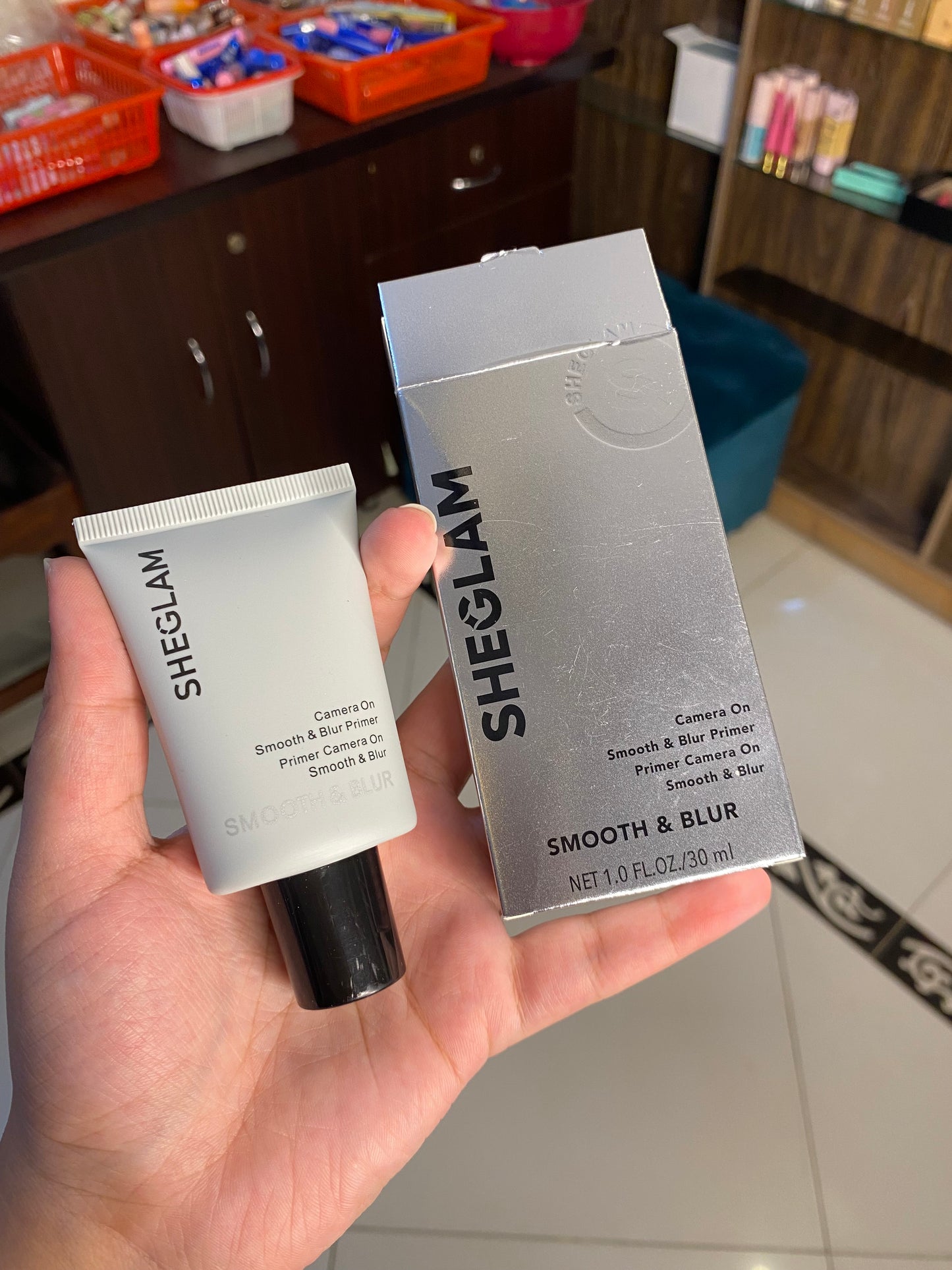 Sheglam Camera On Smooth & Blur Primer