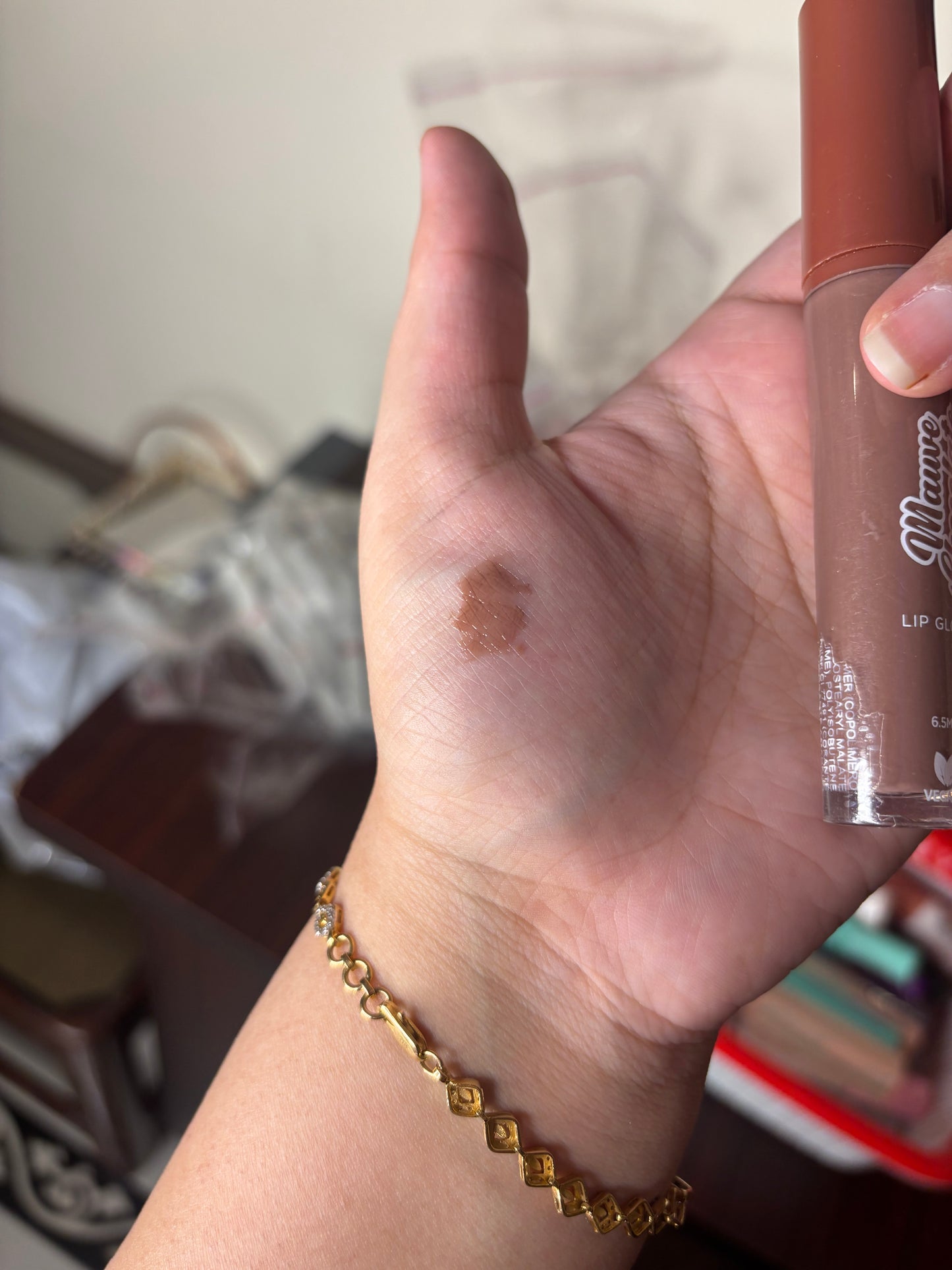 Luisance Muave Chocolate Gloss