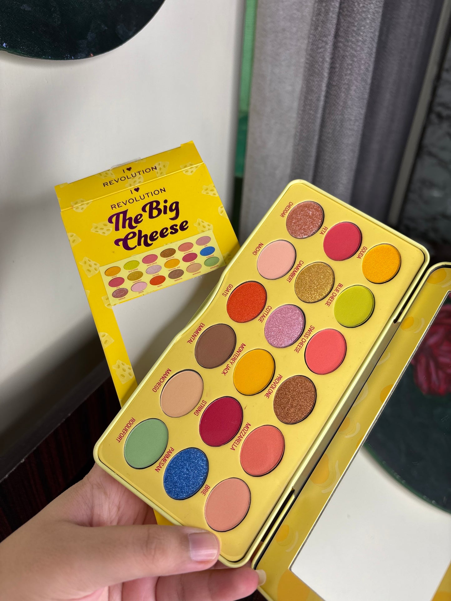 Revolution The Big Cheese Eyeshadow Palette