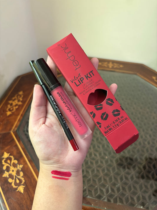 Technic Lip Kit Vintage Red Shade