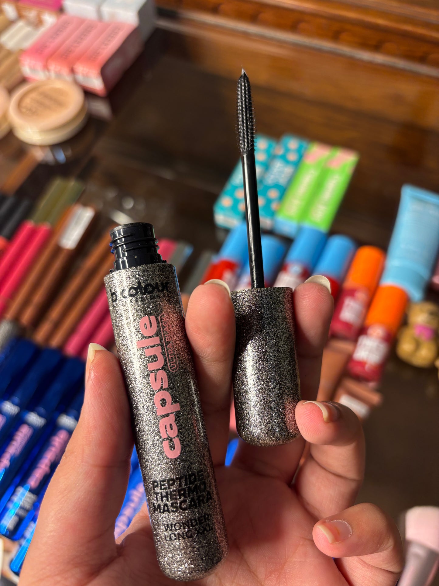 b.colour capsule peptide thermo mascara
