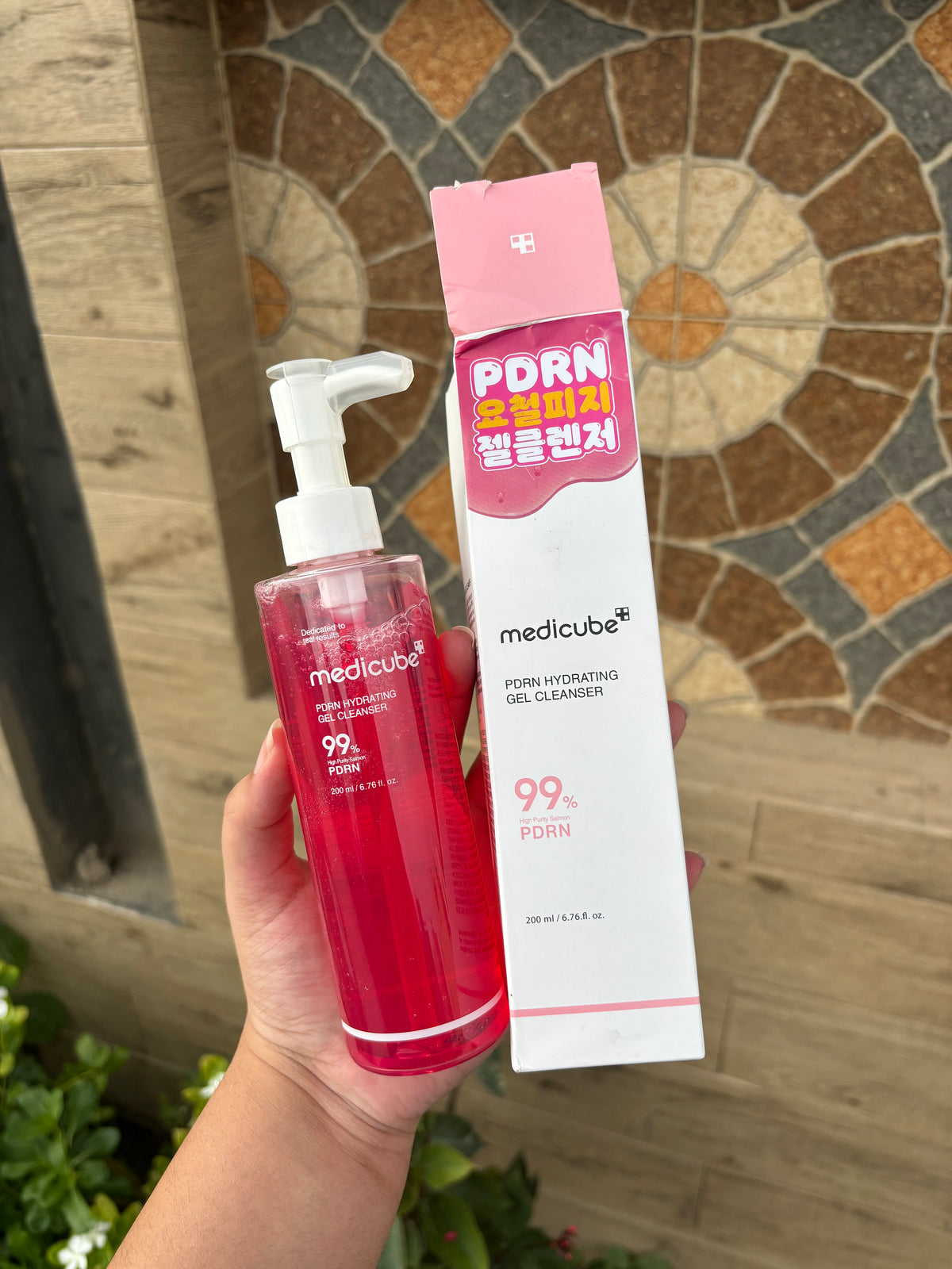 Medicube PDRN Hydrating Gel Cleanser | Hydrating Korean Facial Cleanser