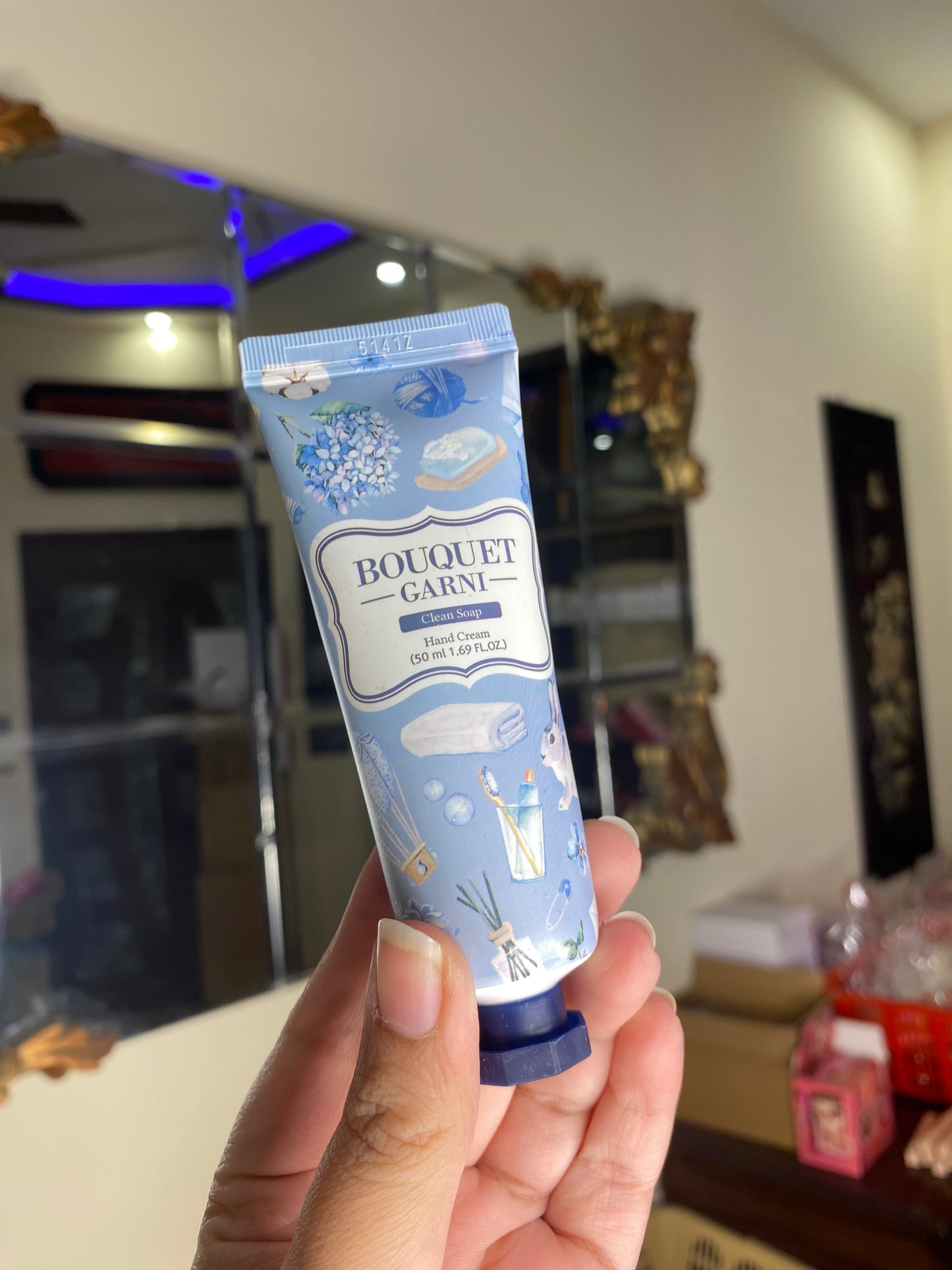 Bouquet Garnish Hand Cream
