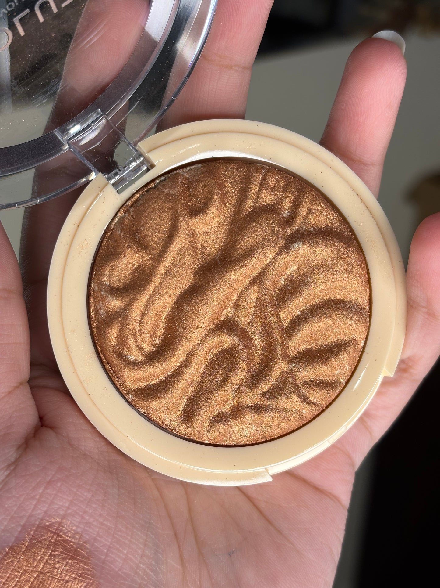 Revolution Highlighter Reloaded Time to Shine