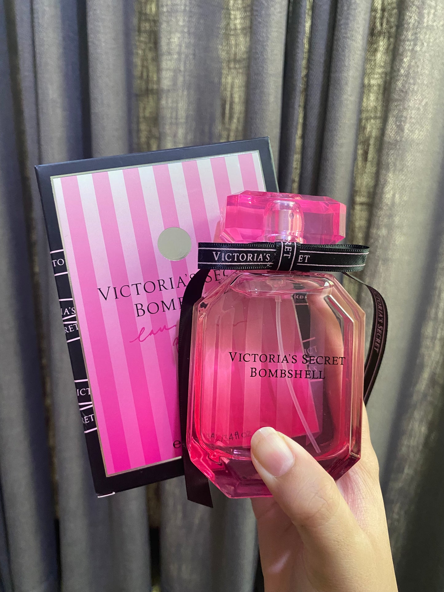 Victorias Secret Bombshell Perfume