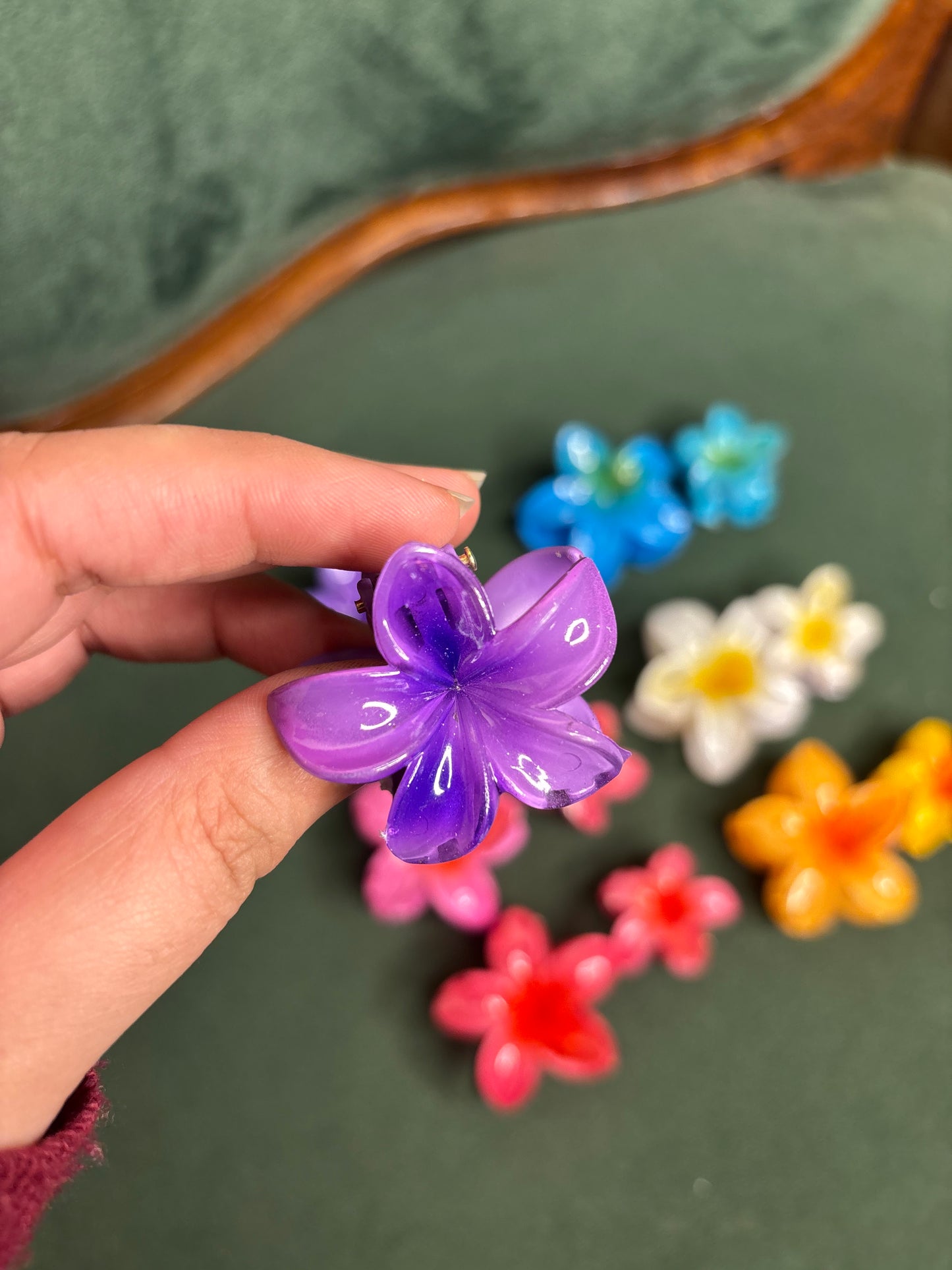 Flower Claw Clip — Hair Catcher