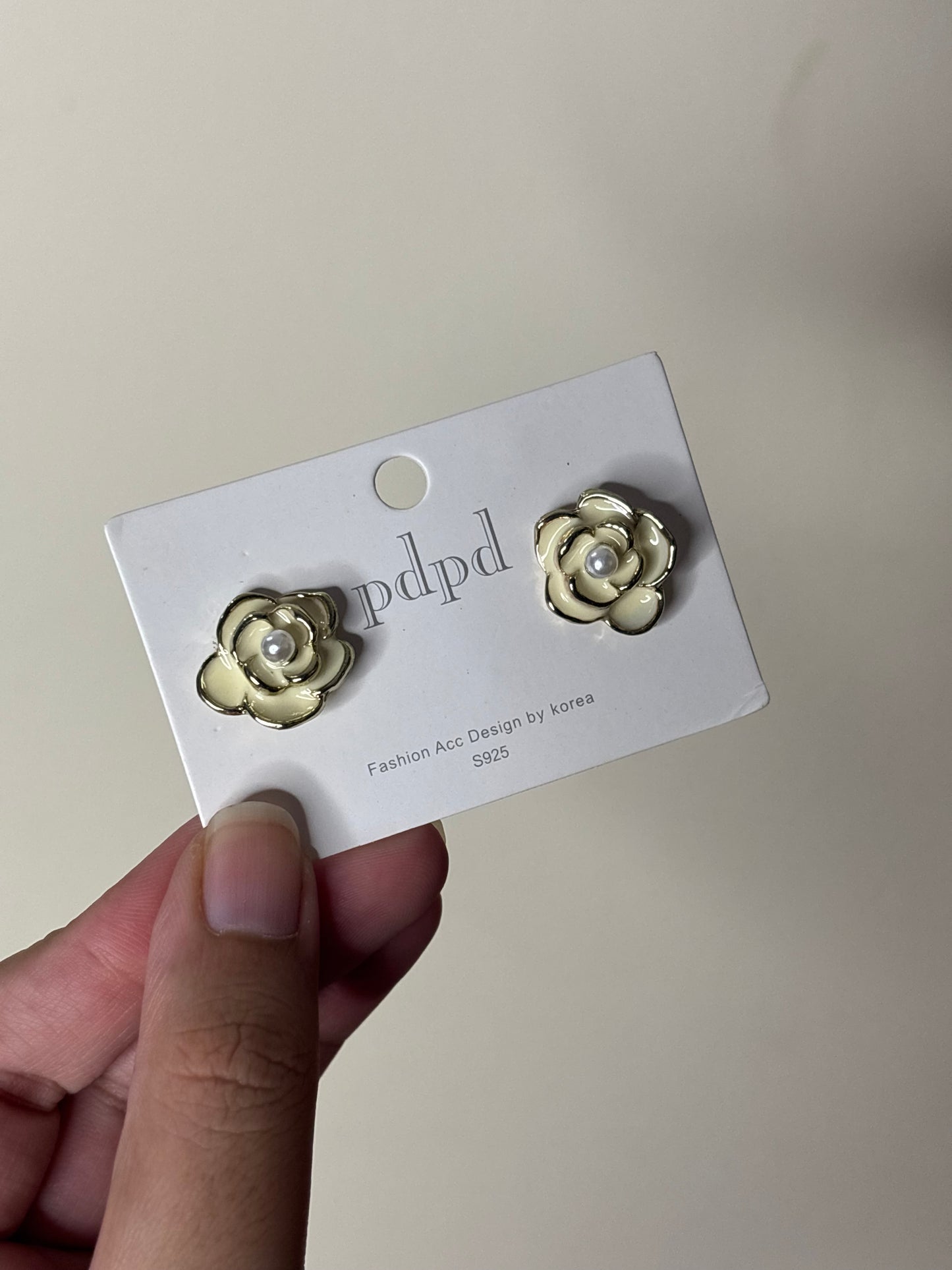 White Rose Earrings (Sterling Silver 925)