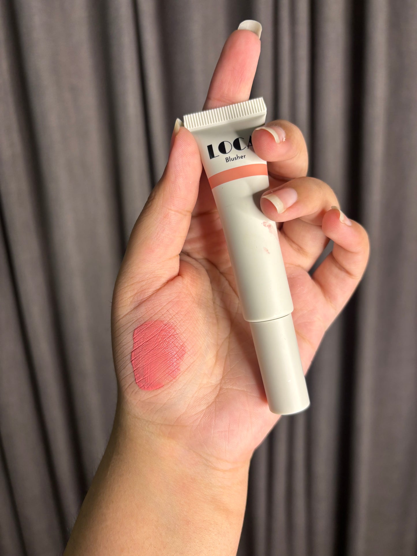 Loca Blusher Low Key Light Pink