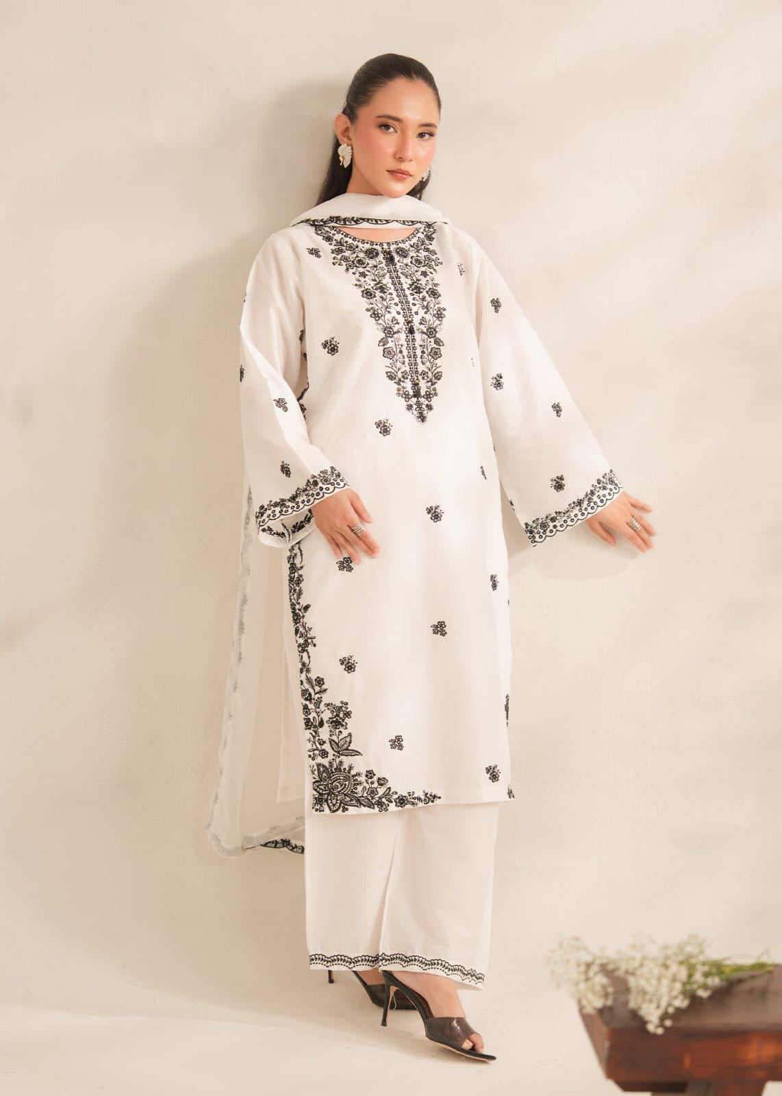 Dilkash 3pc Embroidered