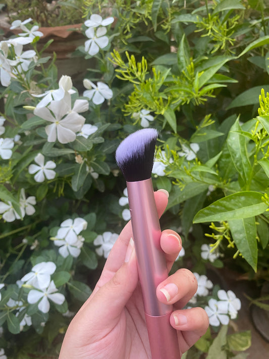 Real Technique instapop cheek brush 405